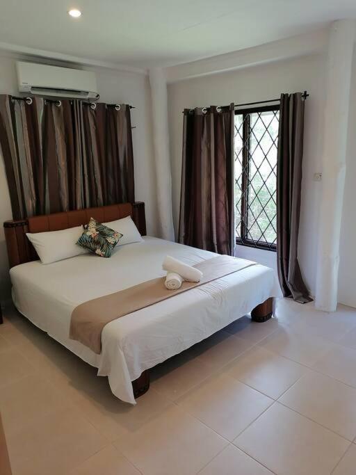 نادي Private Nasoso 4 Bedroom House المظهر الخارجي الصورة